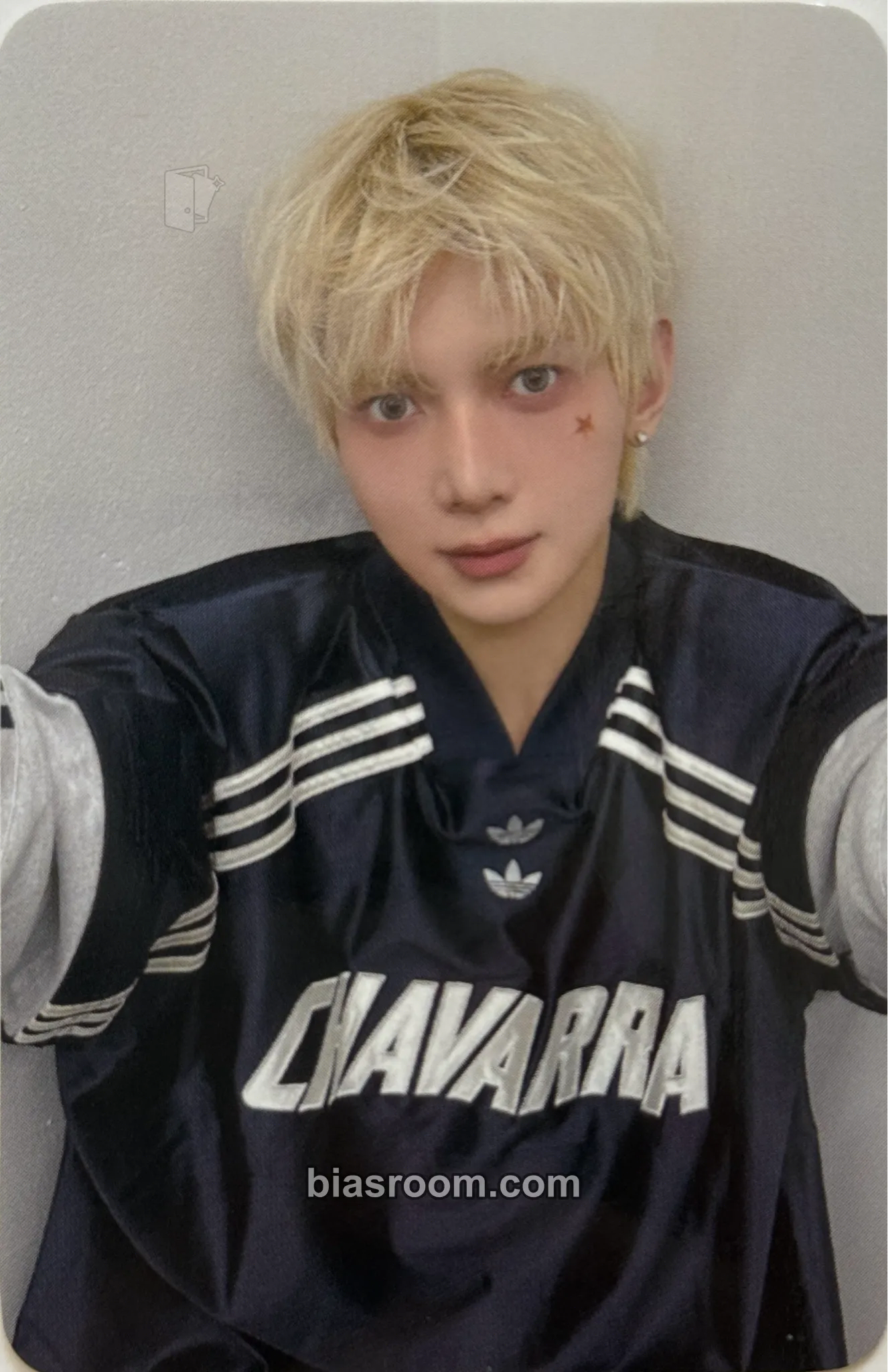 Yeosang ANITEEZ IN COLOR Photocard - ATEEZ - ATEEZ K-pop photocard