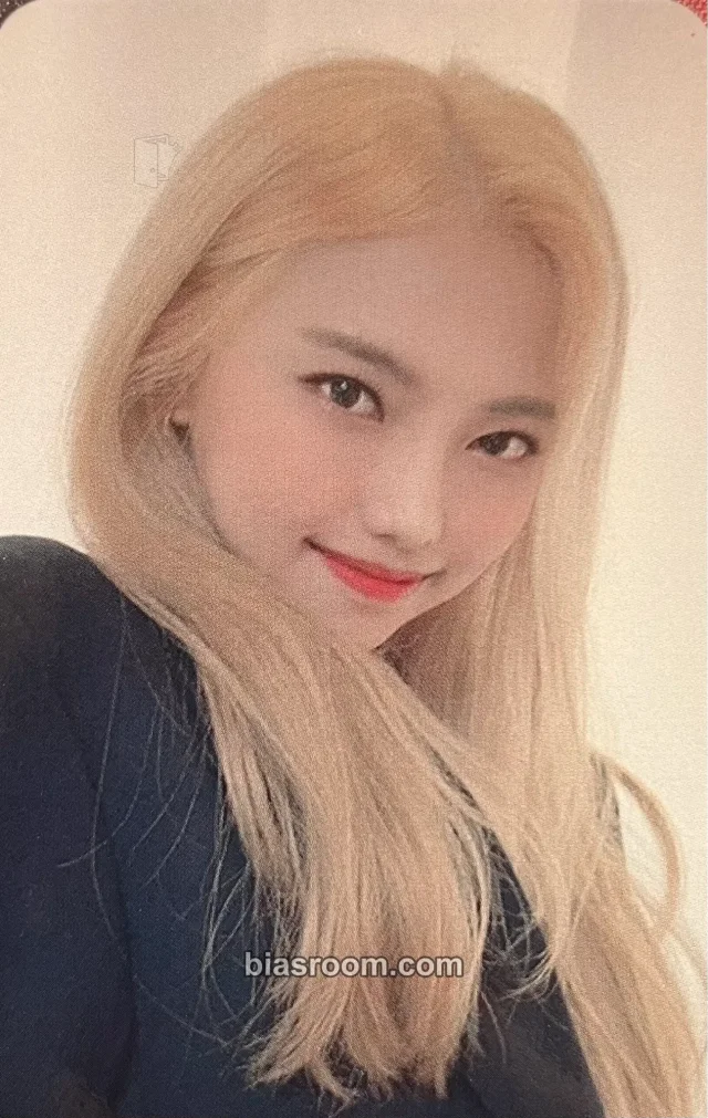 Botopass - Jiwon - Flamingo Album album photocard version 2