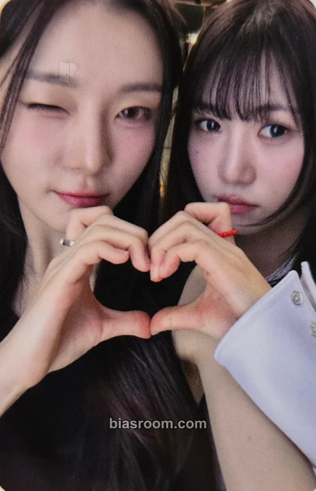 ifeye - Kasia & Taerin - ERLU BLUE Album fansign makestar video call (fancall) double-sided
