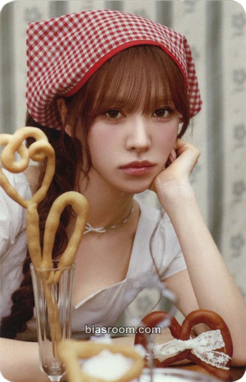 Wendy 2026 Season's Greetings Photocard - Red Velvet - Red Velvet K-pop photocard