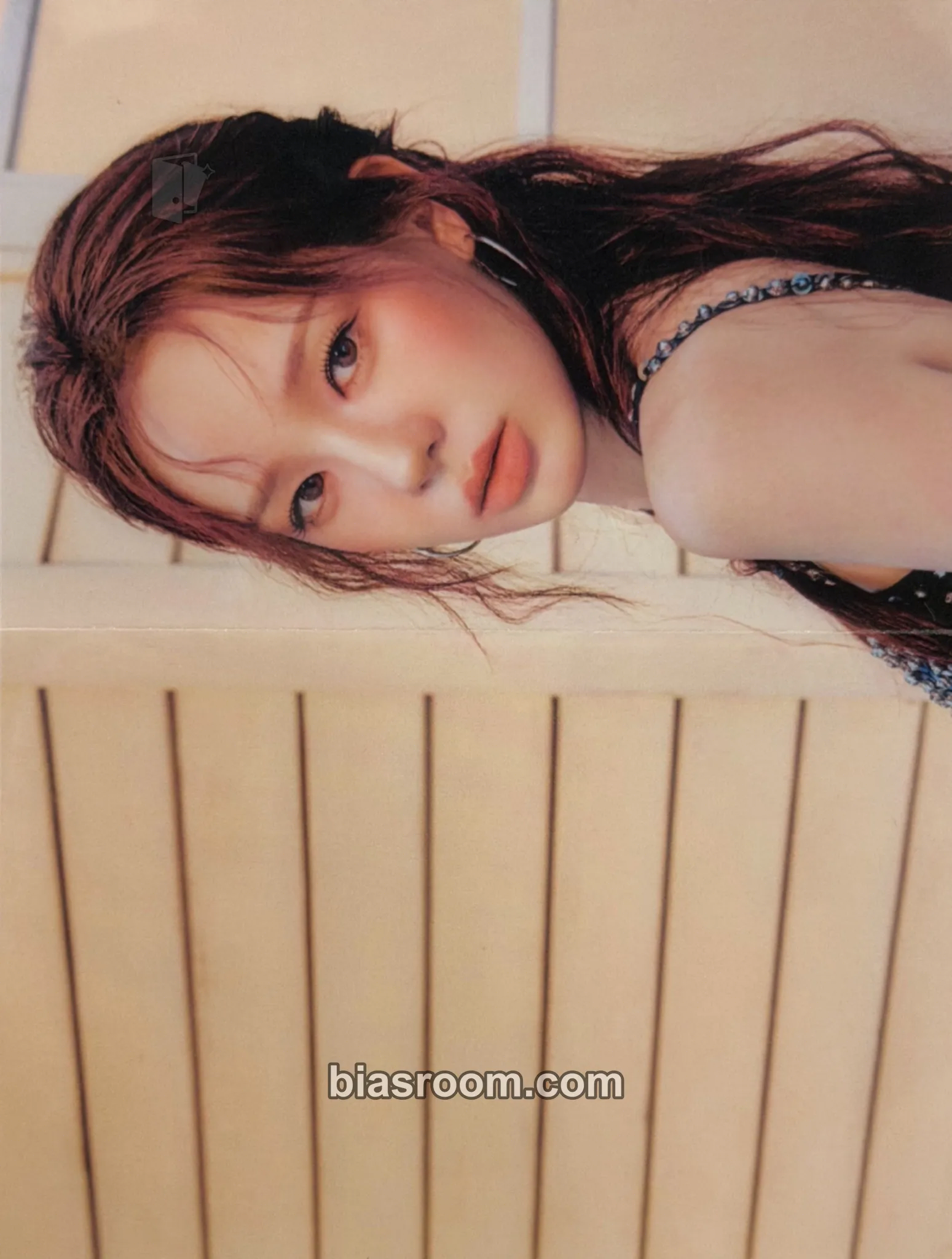 Ryu Sarang Not Just Pretty Photocard - izna - izna K-pop photocard
