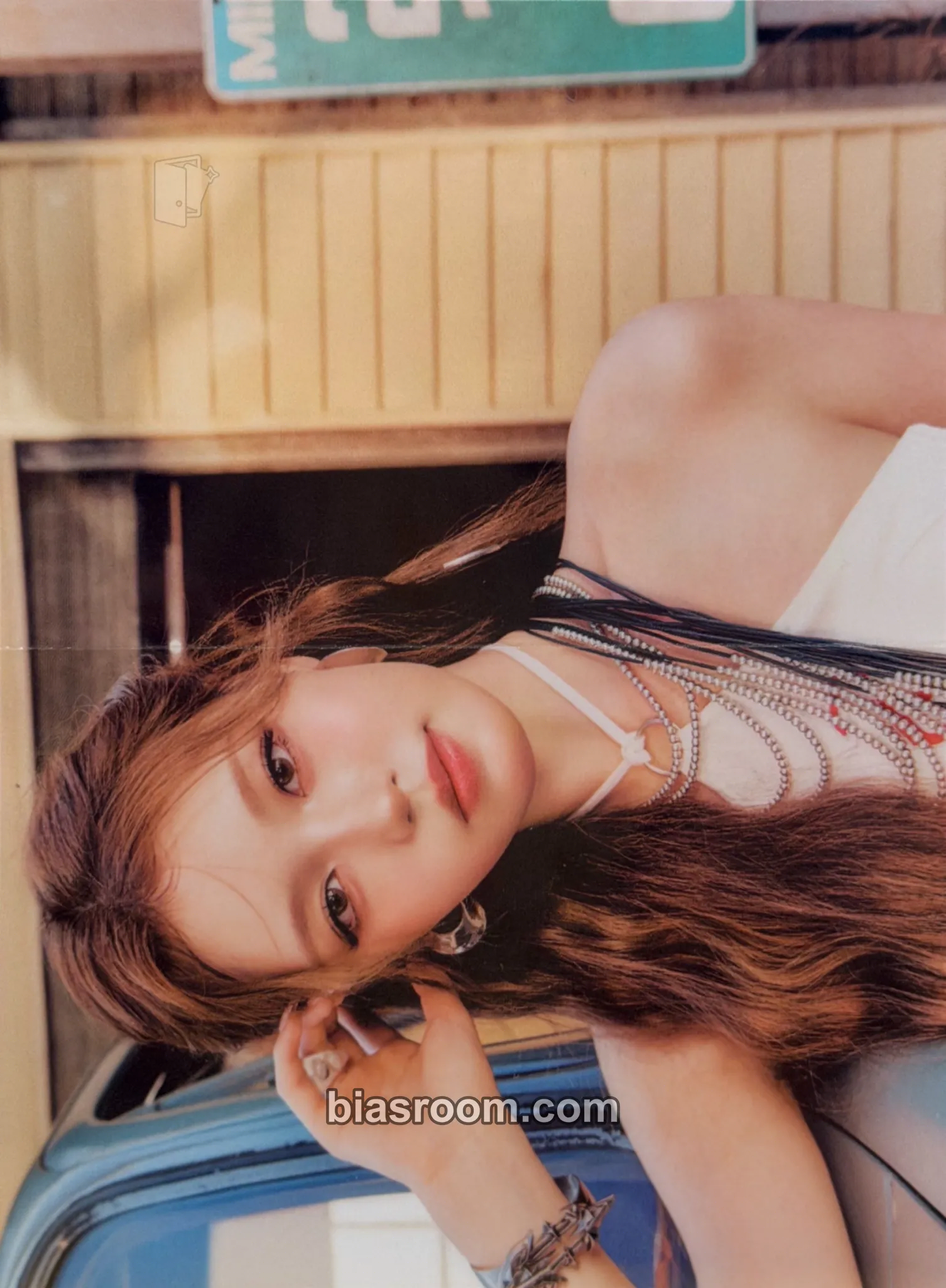 Jeong Saebi Not Just Pretty Photocard - izna - izna K-pop photocard