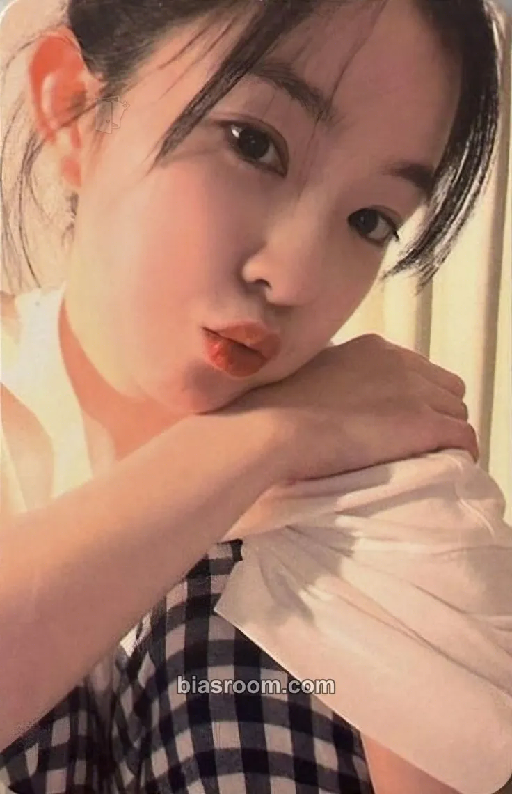 Irene Chill Kill Photocard - Red Velvet - Red Velvet K-pop photocard