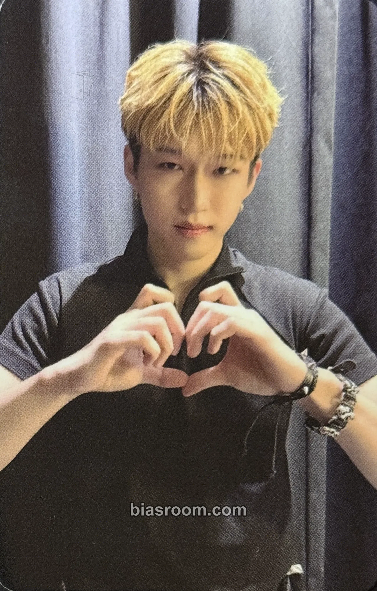 DEY Youni-T Photocard - Younite - Younite K-pop photocard