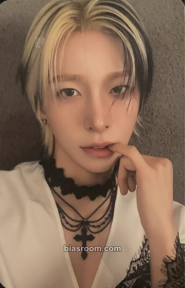 AMPERS&ONE - Jiho - DEFINITION Album album photocard are version