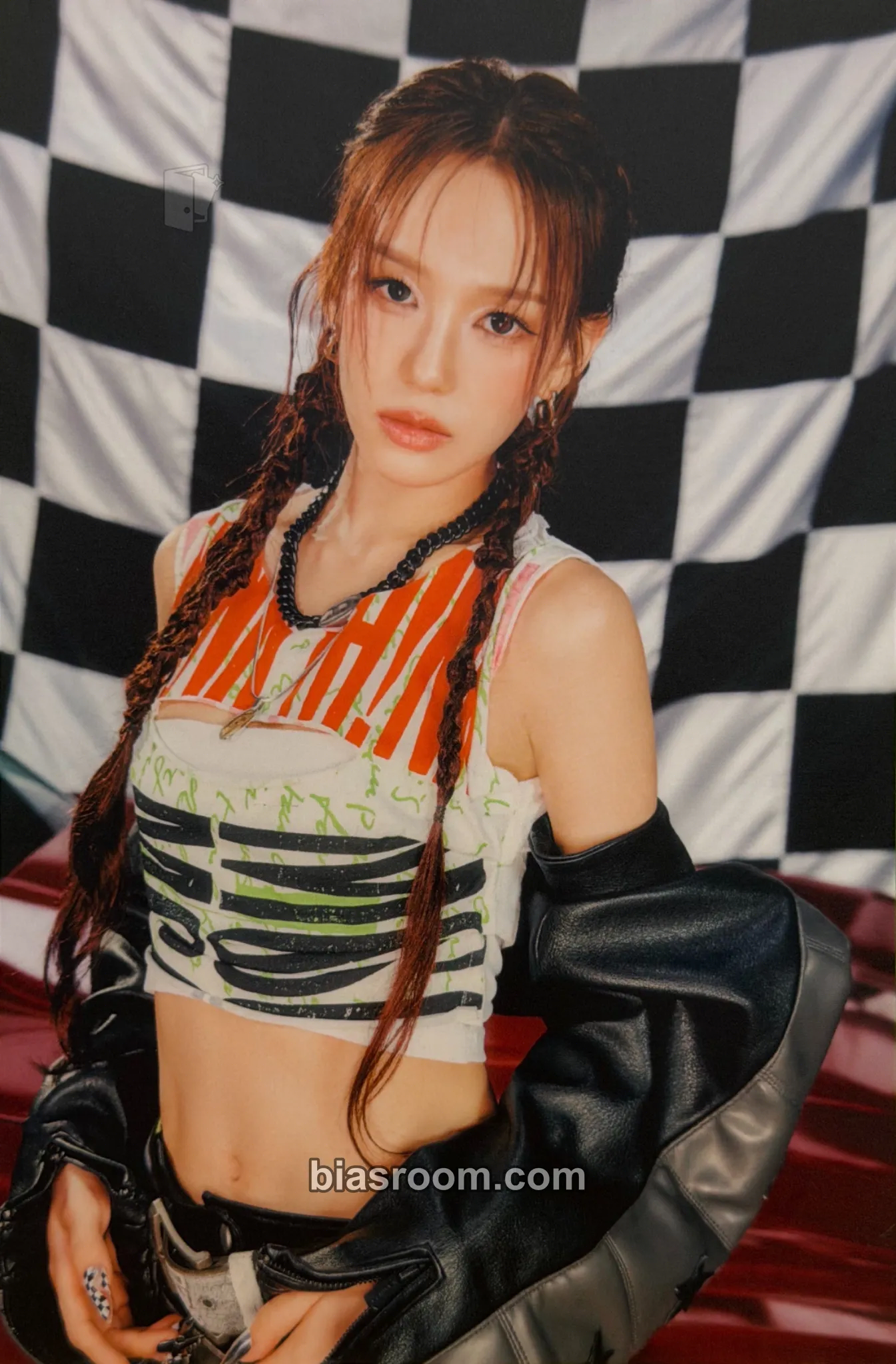 Ryu Sarang Not Just Pretty Photocard - izna - izna K-pop photocard