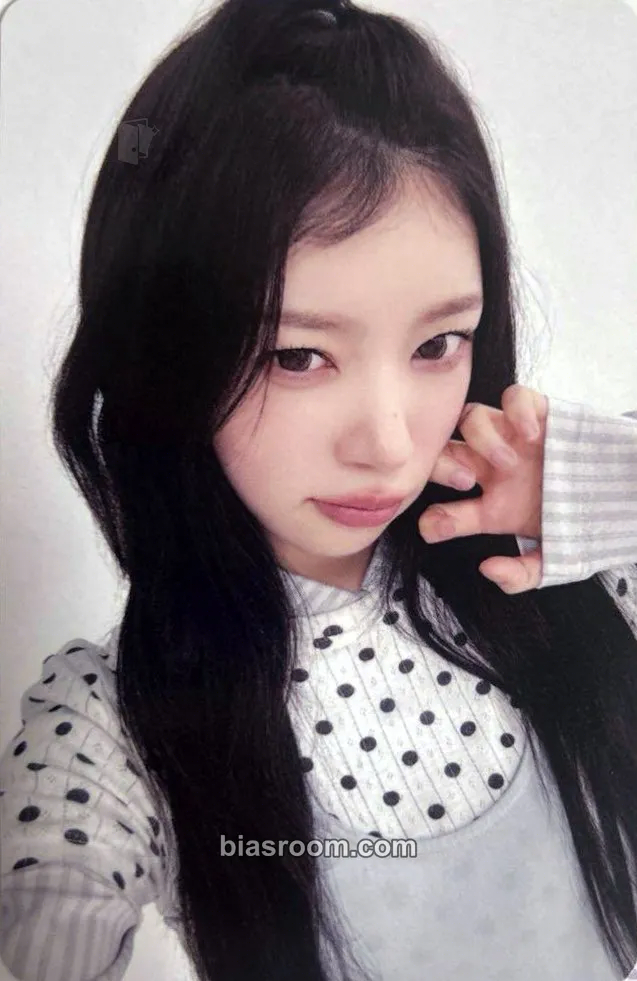 Moka ILLIT LIVE ‘PRESS START♥︎︎︎’ Photocard - ILLIT - ILLIT K-pop photocard