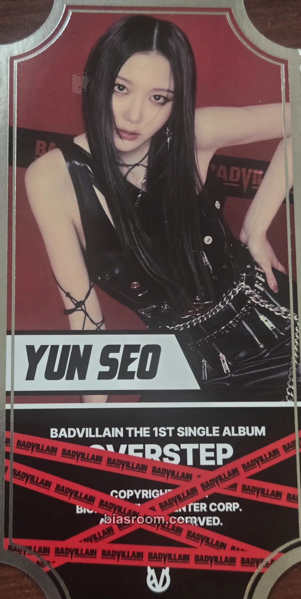 YunSeo OVERSTEP Photocard - BADVILLAIN - BADVILLAIN K-pop photocard