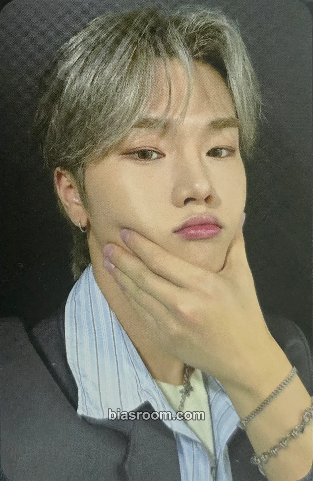 Jungsu Closed ♭eta Photocard - Xdinary Heroes - Xdinary Heroes K-pop photocard