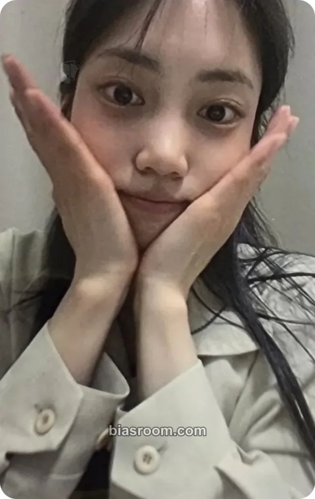 Jueun - Jueun - Easy Breezy Album ktown4u
