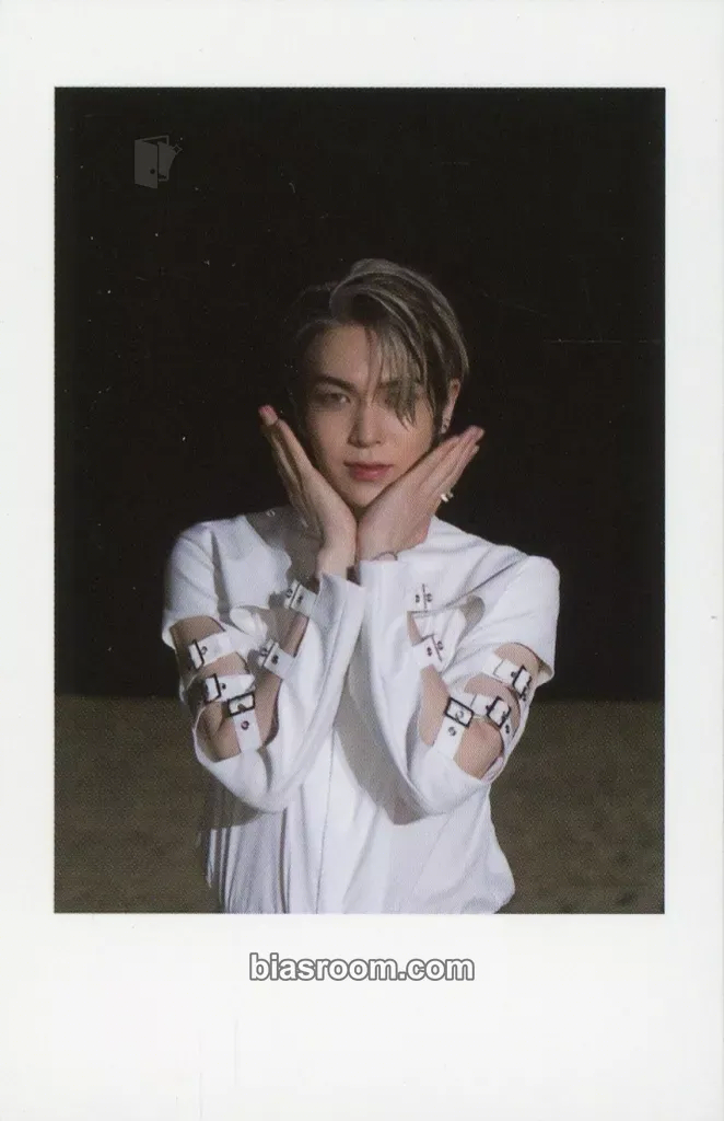 Lee Junhyuk Splash Photocard - MIRAE - MIRAE K-pop photocard