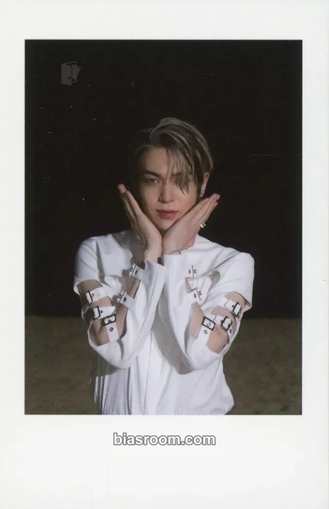 MIRAE - Lee Junhyuk - Splash Album album photocard polaroid hot version