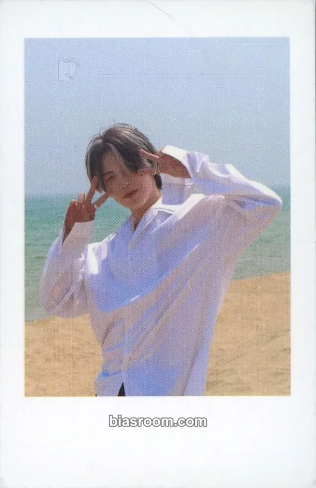 MIRAE - Lee Junhyuk - Splash Album album photocard polaroid cool version