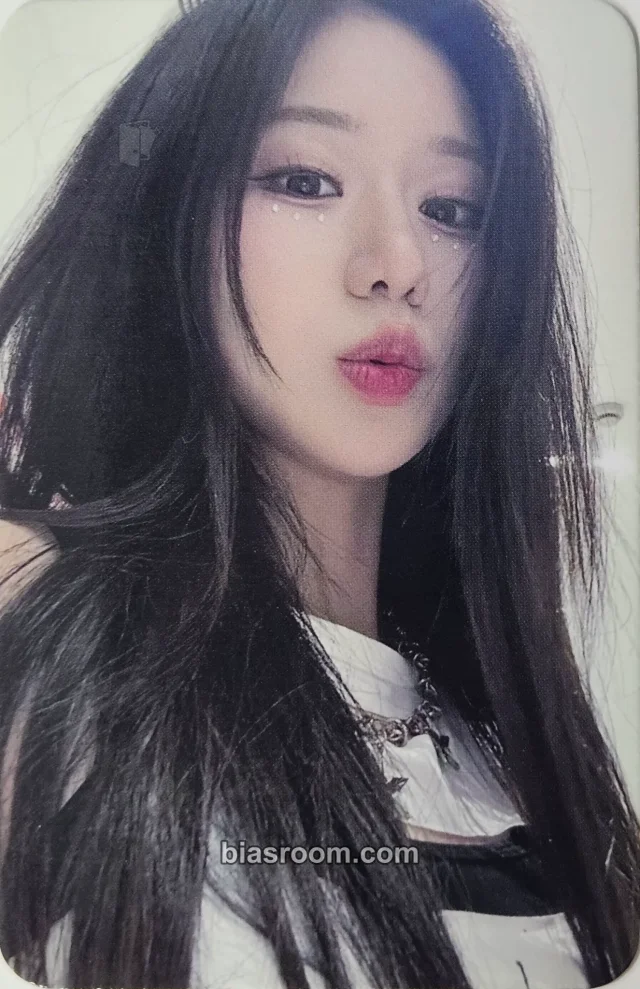Ω E11iVYN - Yekang - Red Line Album album photocard