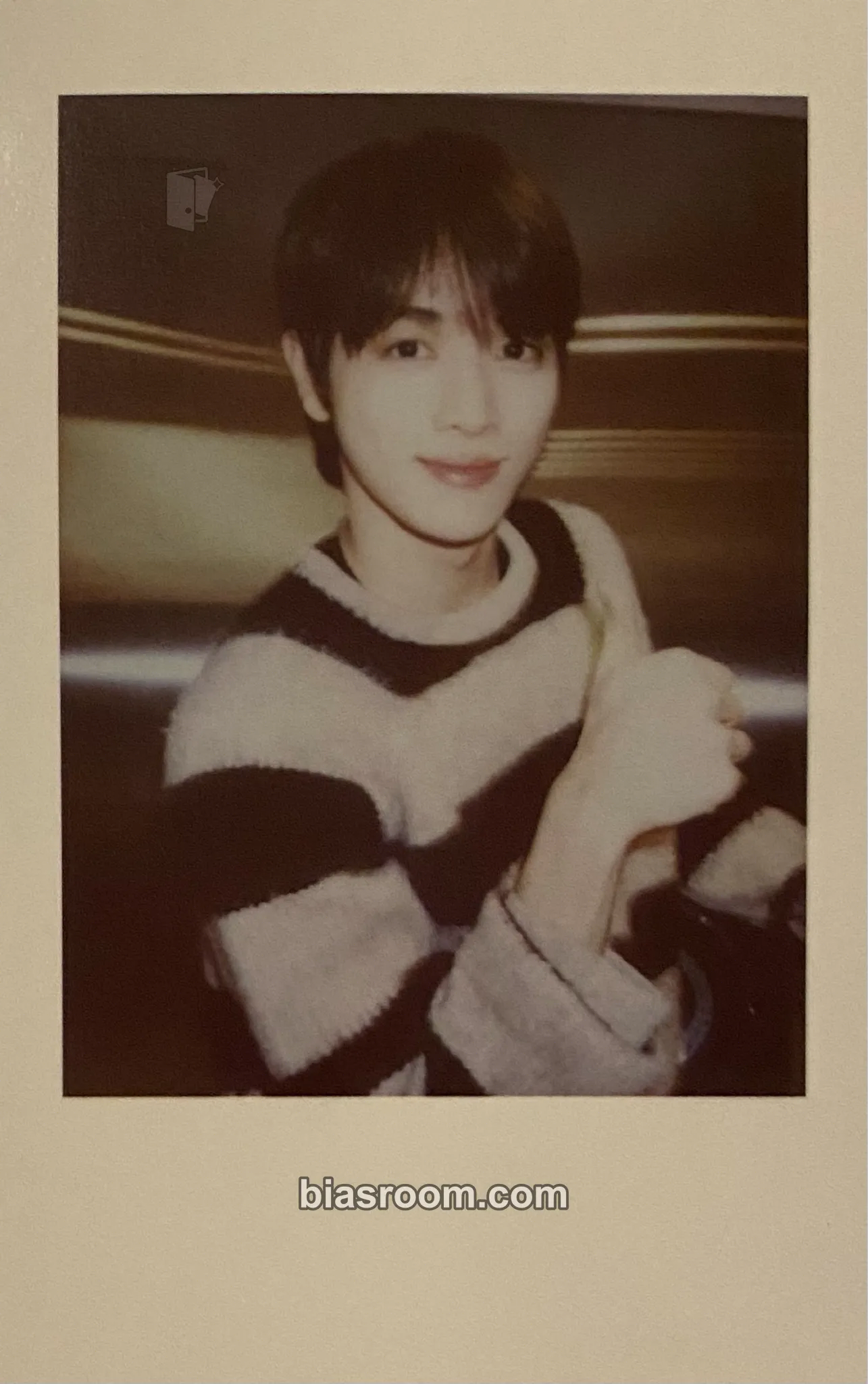 Sungchan Get A Guitar Photocard - RIIZE - RIIZE K-pop photocard