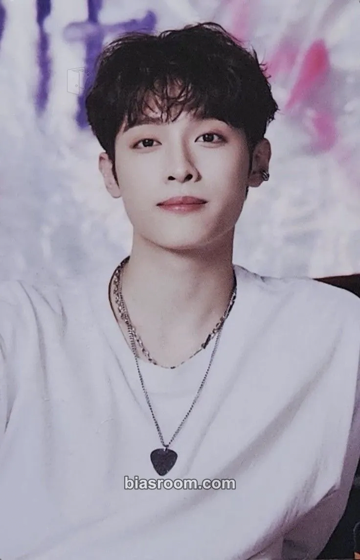 Gaon Break the Brake World Tour Photocard - Xdinary Heroes - Xdinary Heroes K-pop photocard