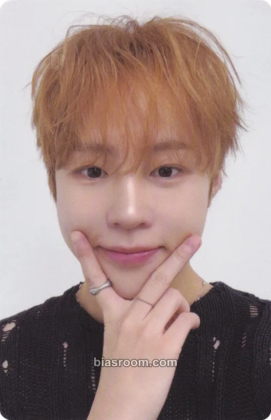 Ha Sung Woon Tell The World Photocard - Ha Sung Woon K-pop photocard