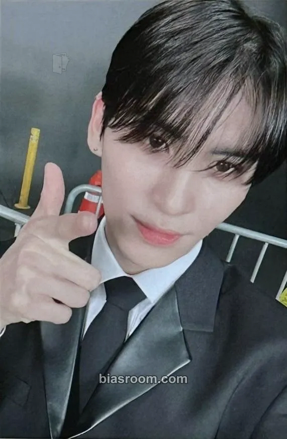Yoo Taeyang THE PIECE OF9 Photocard - SF9 - SF9 K-pop photocard