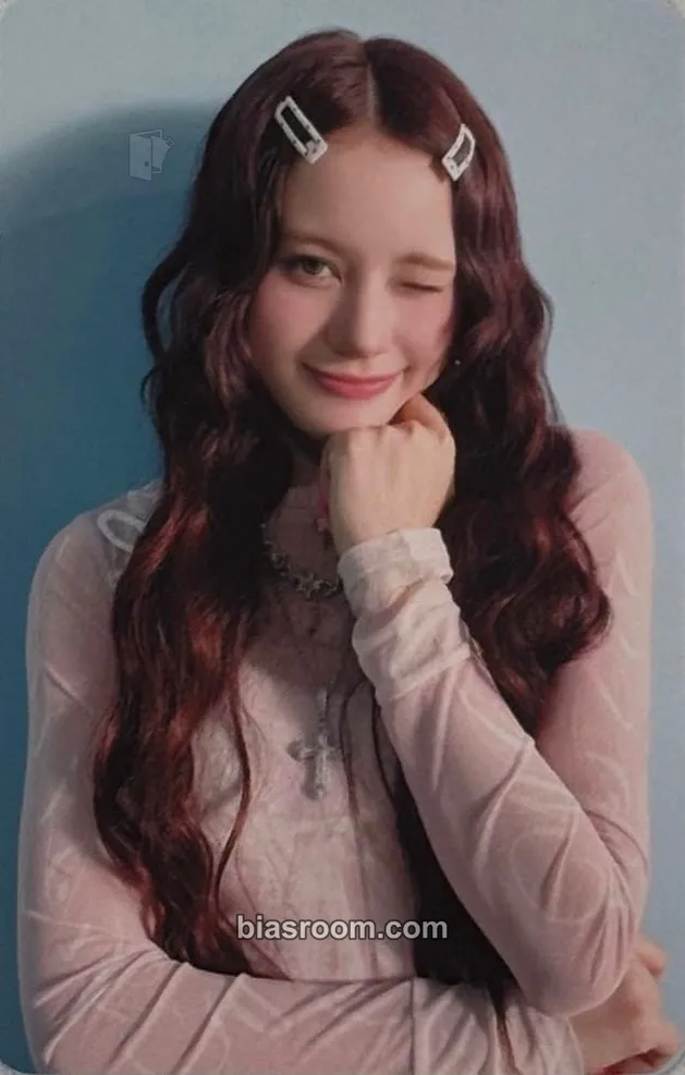Nina New Emotion Photocard - NiziU - NiziU K-pop photocard