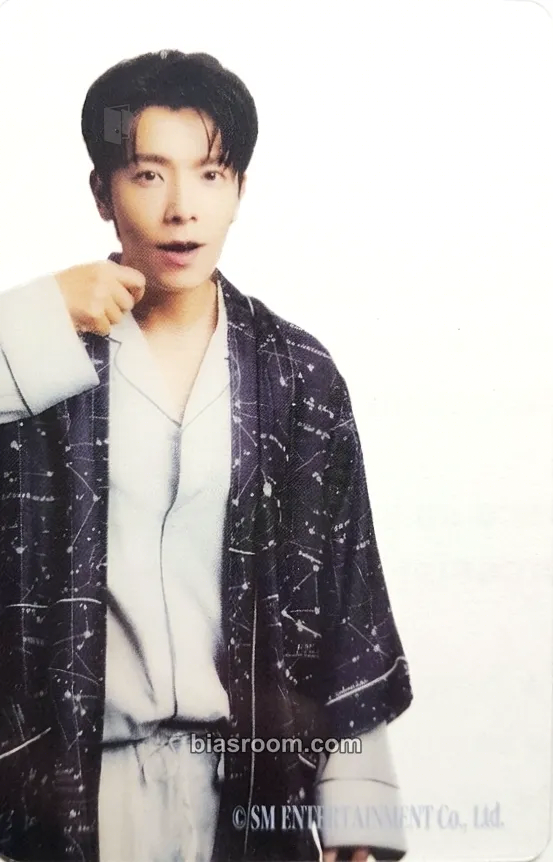 Donghae 2023 Season's Greetings Photocard - SUPER JUNIOR - SUPER JUNIOR K-pop photocard