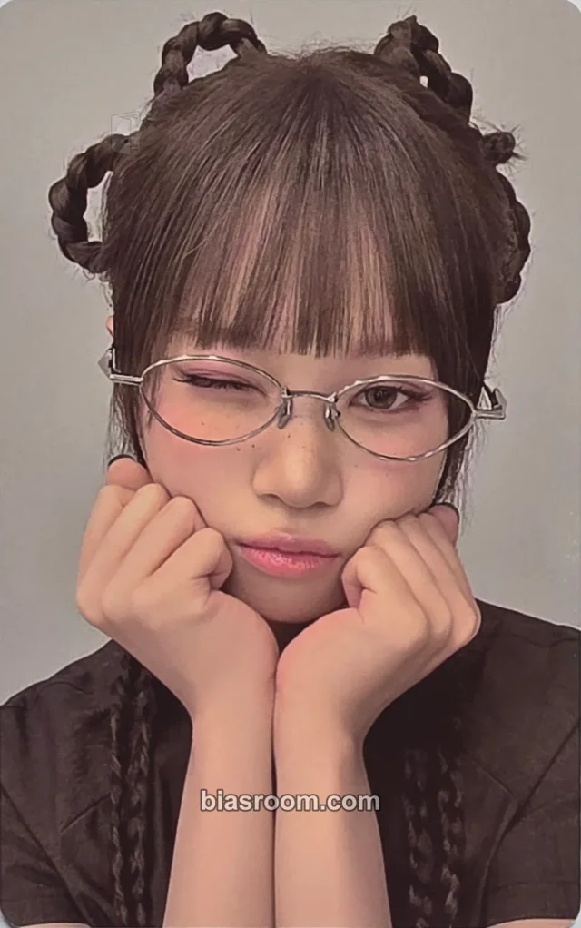 LE SSERAFIM - Kim Chaewon - PUREFLOW pt.1 Album studio choom standard version purchase benefit