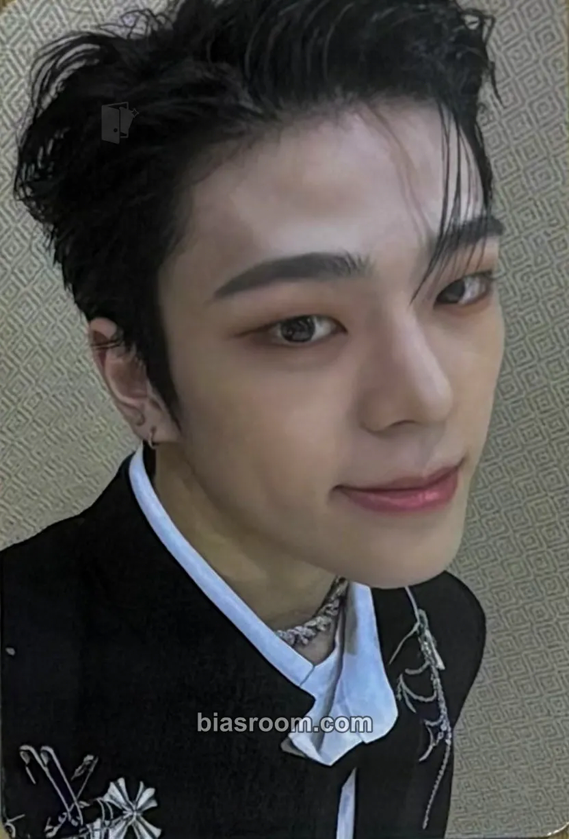Kim Junmin Cut-Out Photocard - WHIB - WHIB K-pop photocard