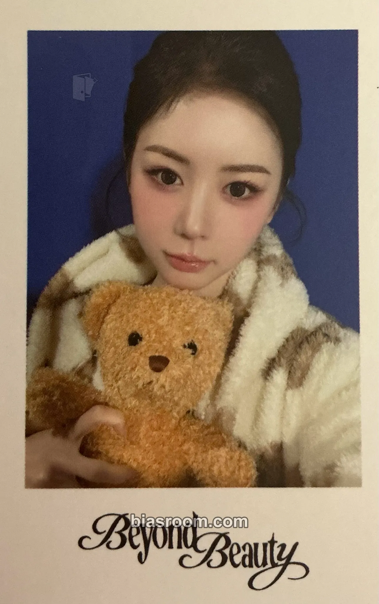 Hyerin Beyond Beauty Photocard - tripleS - tripleS K-pop photocard