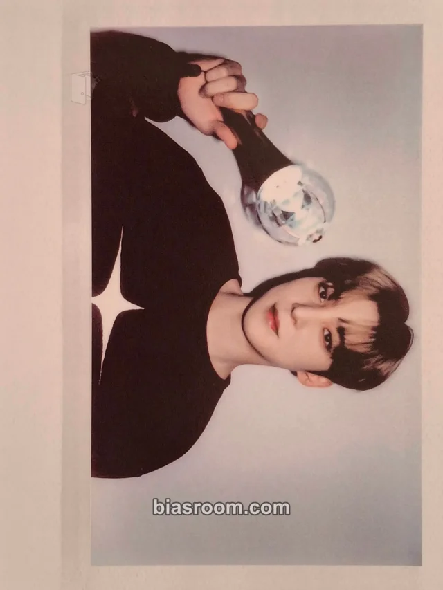 ATEEZ - Yunho - The Fellowship : Break The Wall in Seoul DVD/Blu-Ray Other dvd version polaroid