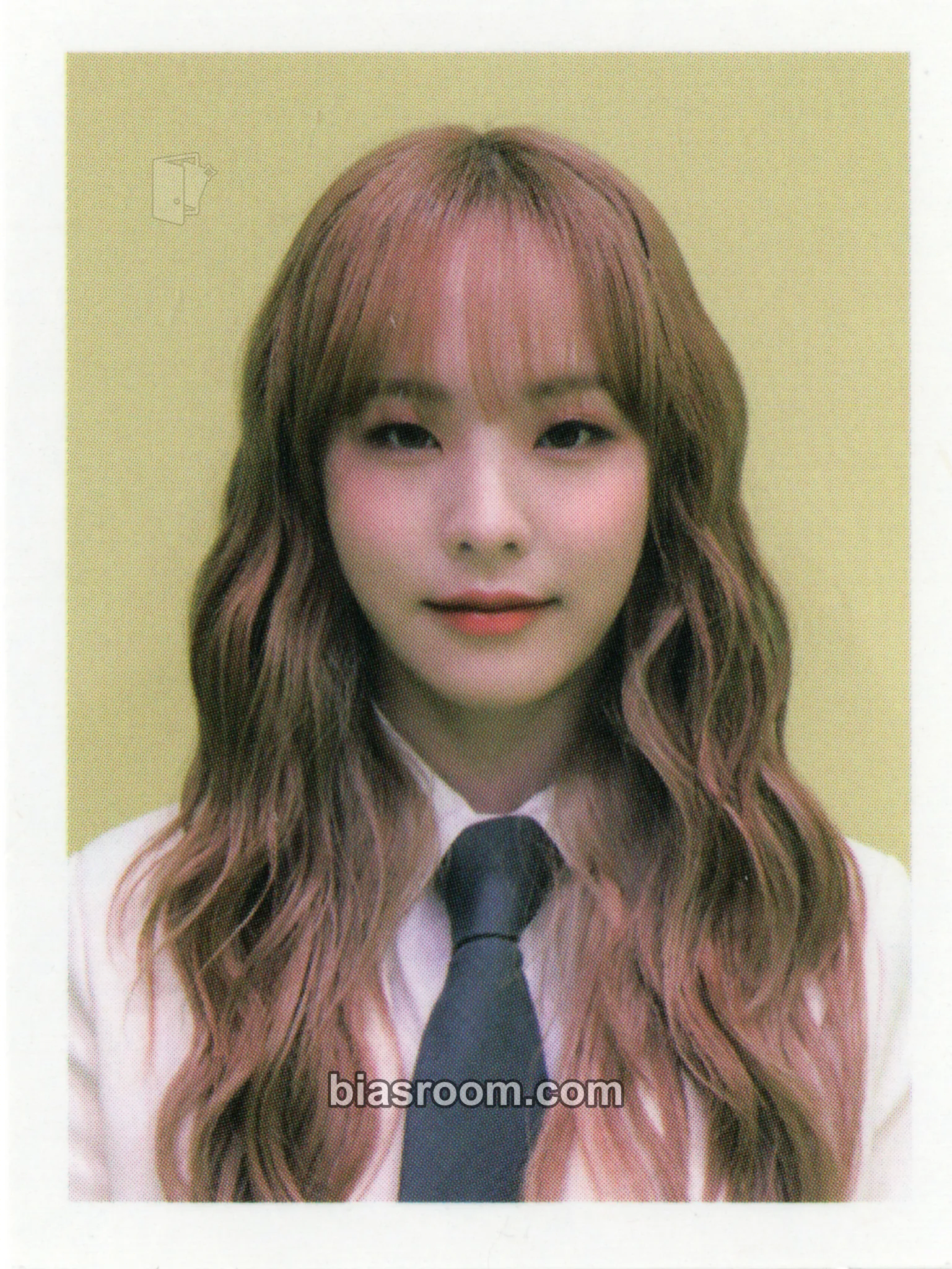 Seonyou LIVES ACROSS Photocard - CLASSy - CLASSy K-pop photocard