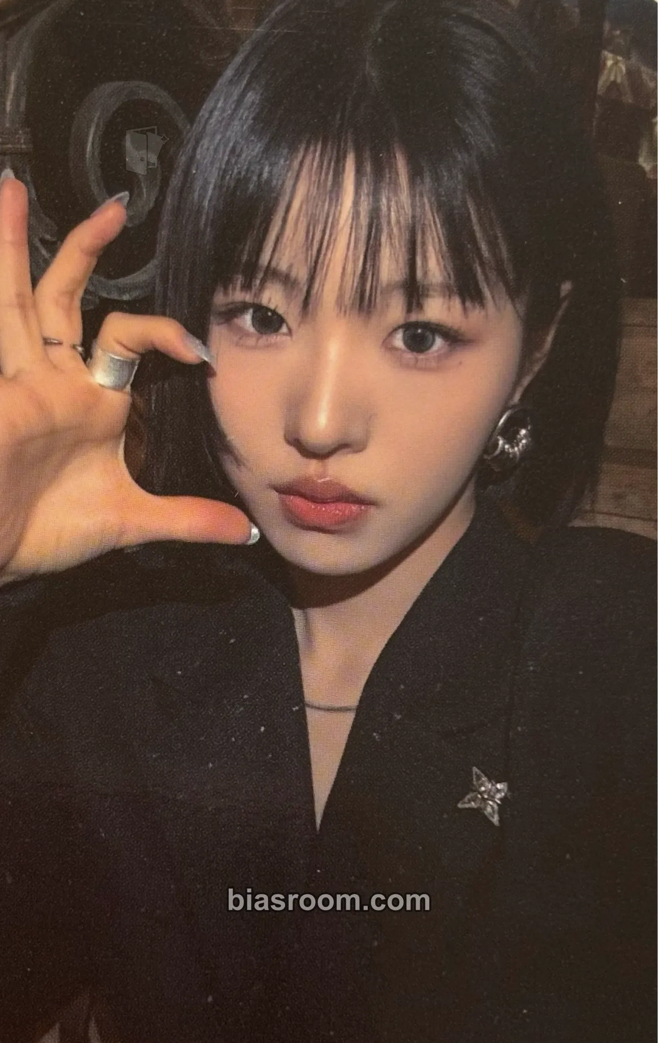 Arin Butterfly Doors Photocard - AtHeart - AtHeart K-pop photocard