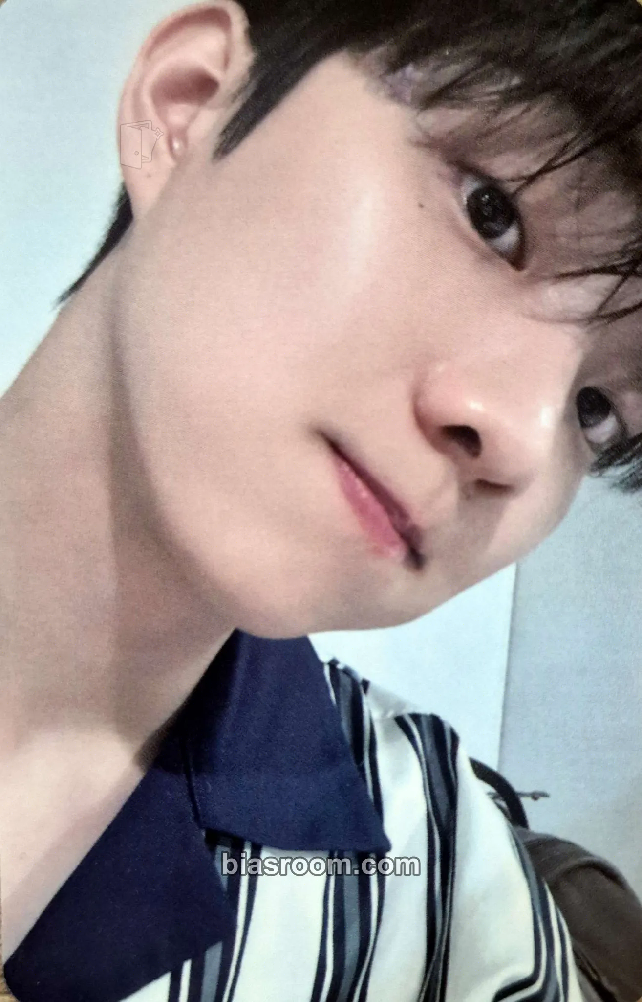 Q Unexpected Photocard - THE BOYZ - THE BOYZ K-pop photocard