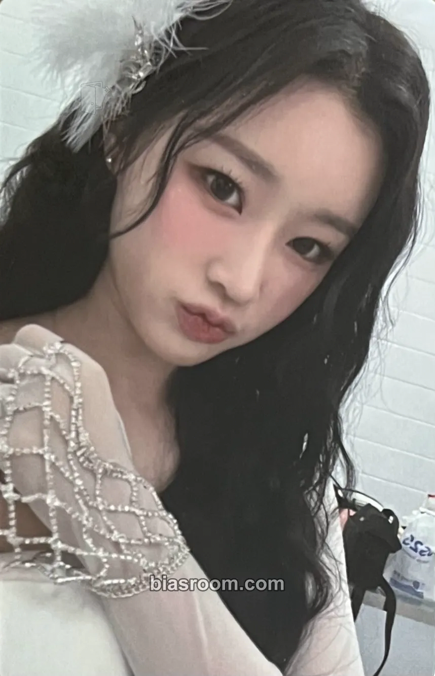 U_Chae (Dajeong) Chosen Karma Photocard - PIXY - PIXY K-pop photocard