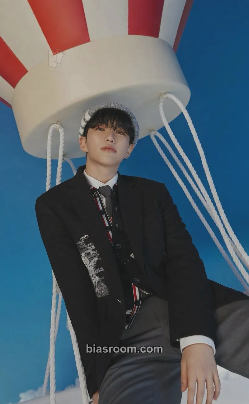 Hoshi 17 IS RIGHT HERE Photocard - SEVENTEEN - SEVENTEEN K-pop photocard