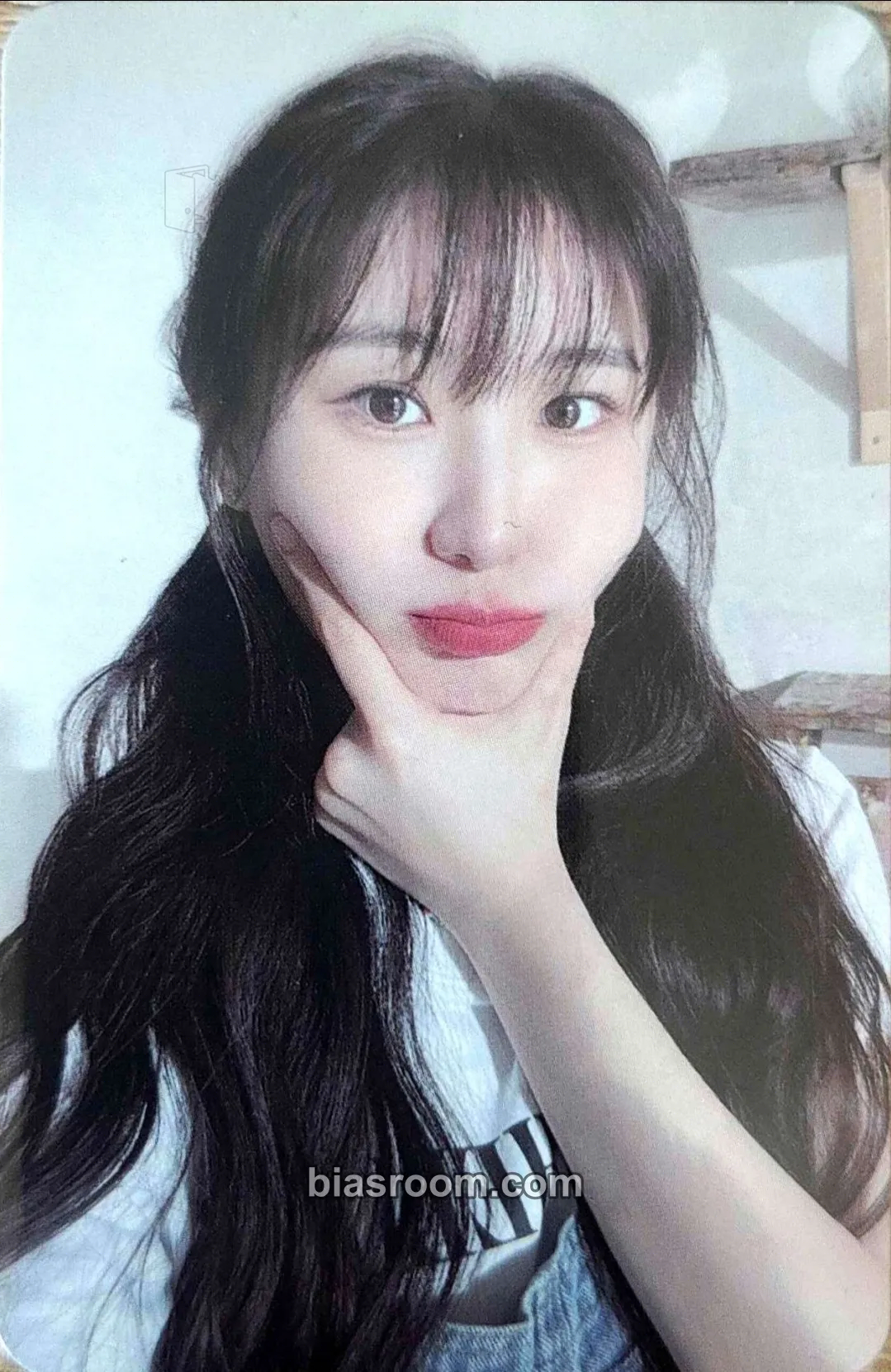 Lee Chaeyeon 2023 Seasons Greetings Four Season Atelier Photocard - Lee Chaeyeon K-pop photocard