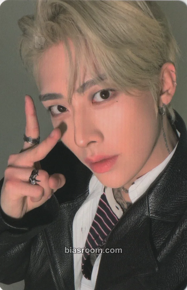AND2BLE - Ricky - Sequence 01: Curiosity Album album photocard poca album