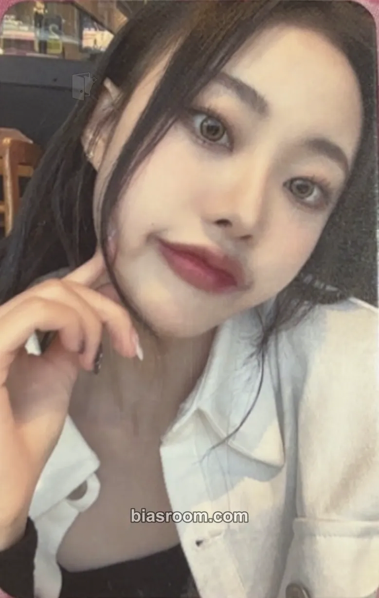 Sheon The Billage of Perception: Chapter Three Photocard - Billlie - Billlie K-pop photocard