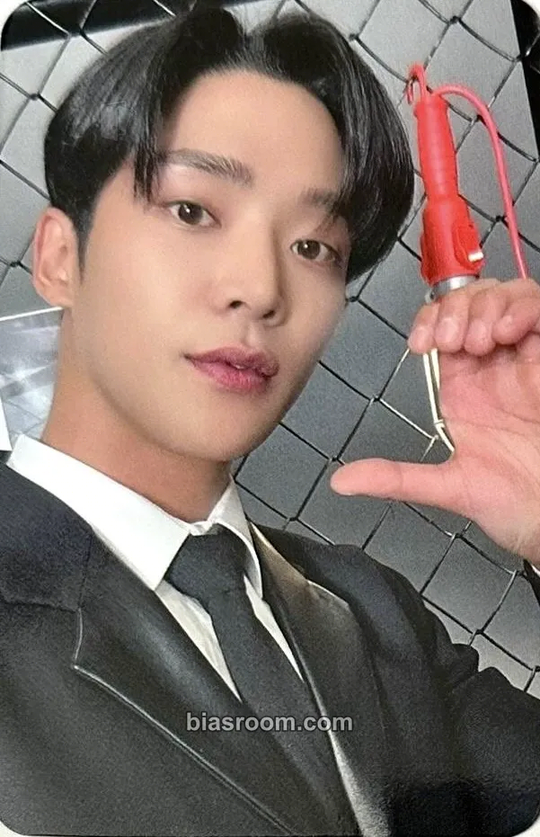 Rowoon THE PIECE OF9 Photocard - SF9 - SF9 K-pop photocard