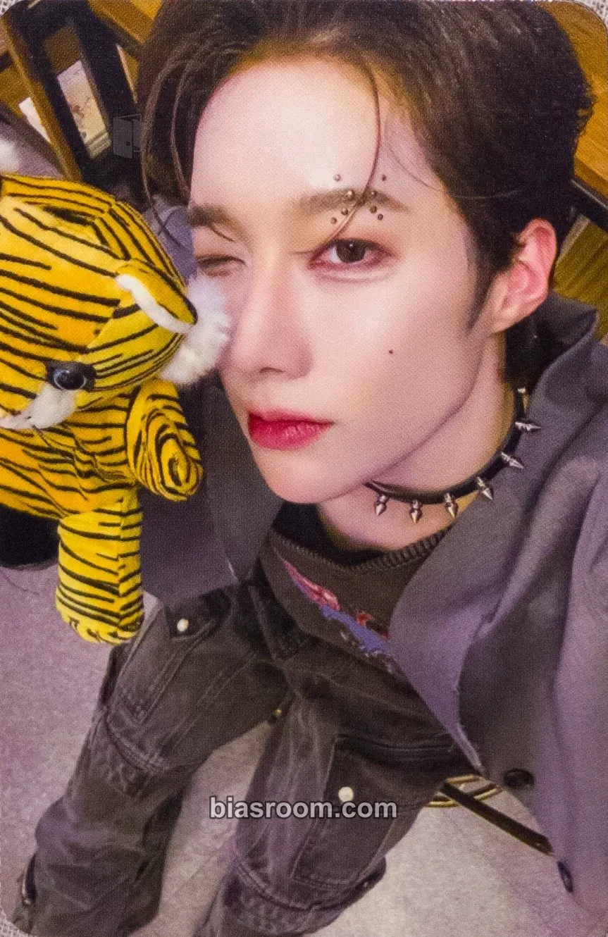 Rui I'mma Be Photocard - XLOV - XLOV K-pop photocard