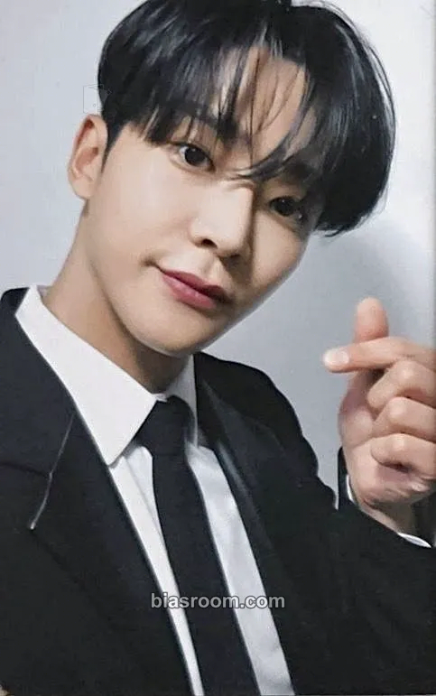 Rowoon THE PIECE OF9 Photocard - SF9 - SF9 K-pop photocard