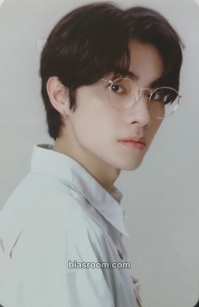 WayV - Xiaojun - 2024 Season's Greetings Other season's greetings 2024 version