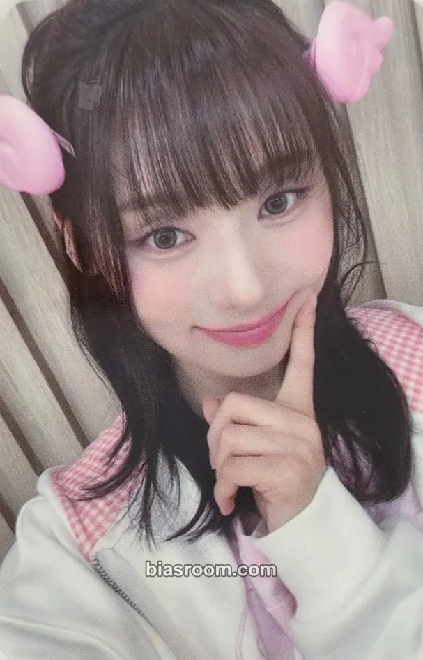 Hyeonju SWICY Photocard - UNIS - UNIS K-pop photocard
