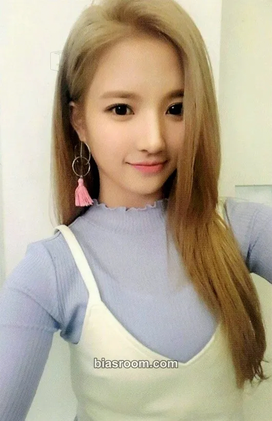 Sally Act 2: Narcissus Photocard - gugudan - gugudan K-pop photocard