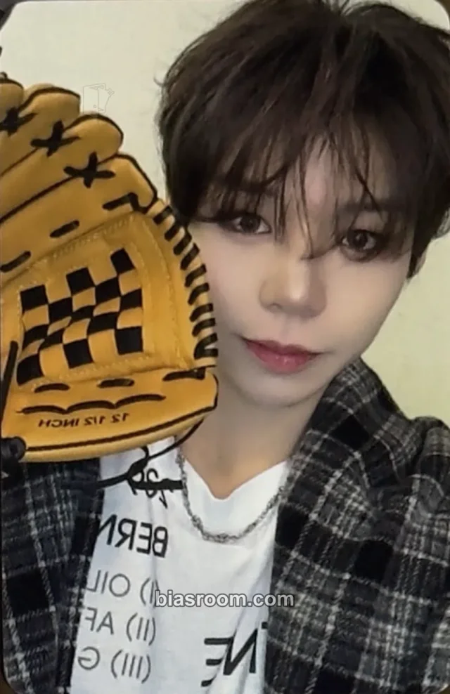 Juyeon V01D 01 K-pop photocard