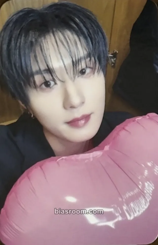 V01D - Jiseob - 01 Album kpop together fansign round 2
