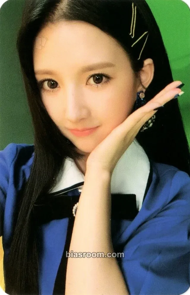 gugudan - Sally - Act 3: Chococo Factory Album album photocard
