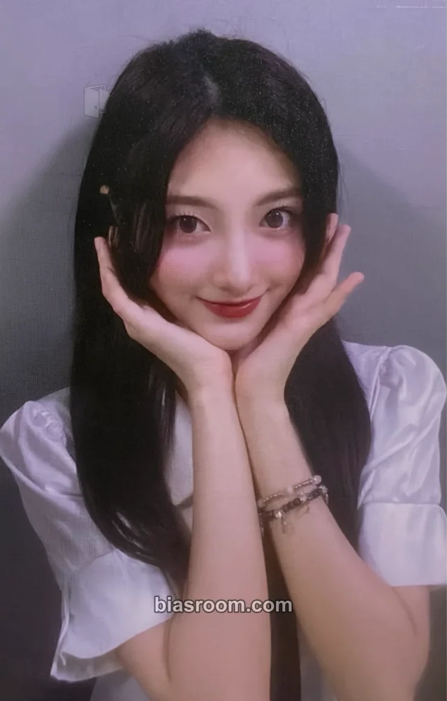 ILY:1 - Rona - New Chapter Album nemoz shop