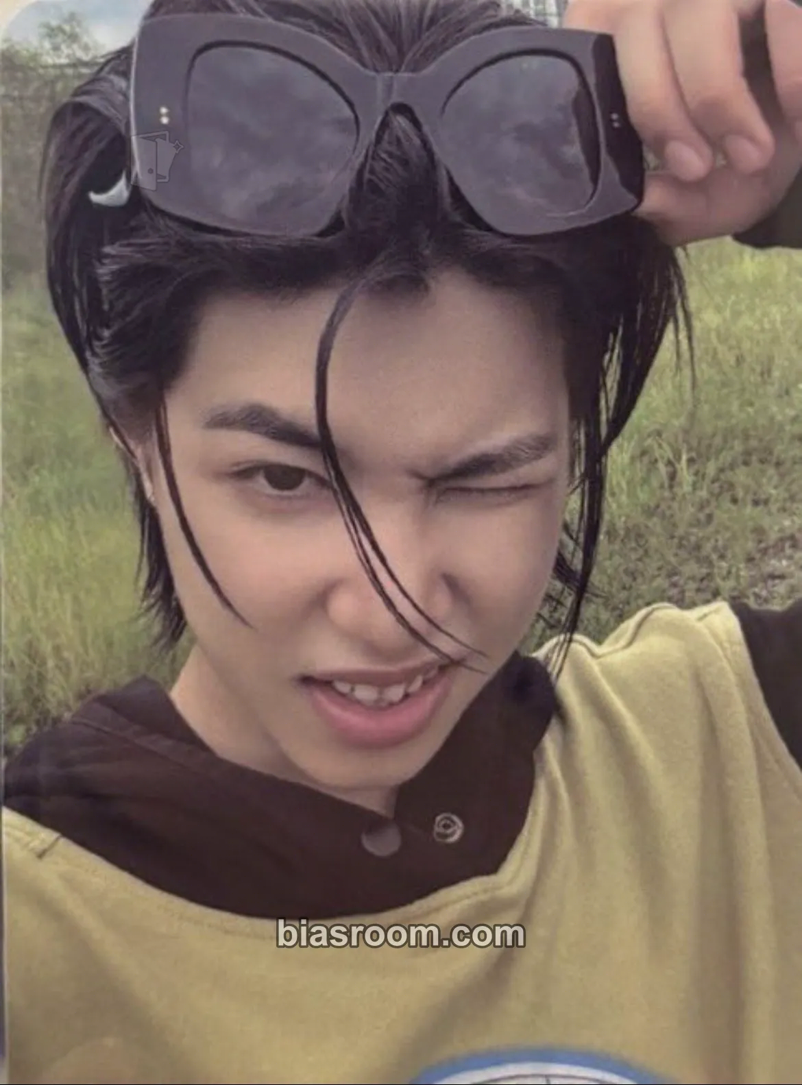 Louis CTBC Brothers "Field to Street" Collaboration Pop-Up Store Photocard - LNGSHOT - LNGSHOT K-pop photocard