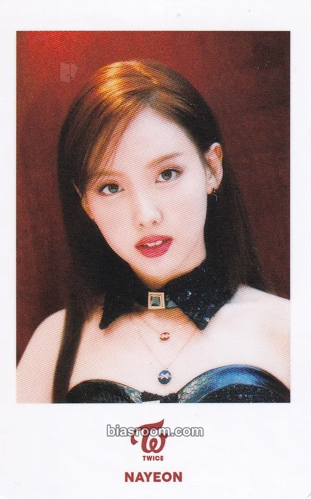 Nayeon Perfect World Photocard - TWICE - TWICE K-pop photocard
