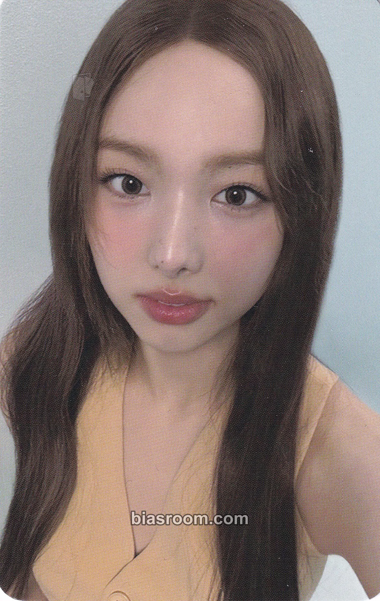Nayeon NAYEON x Healing Bird Photocard - TWICE - TWICE K-pop photocard