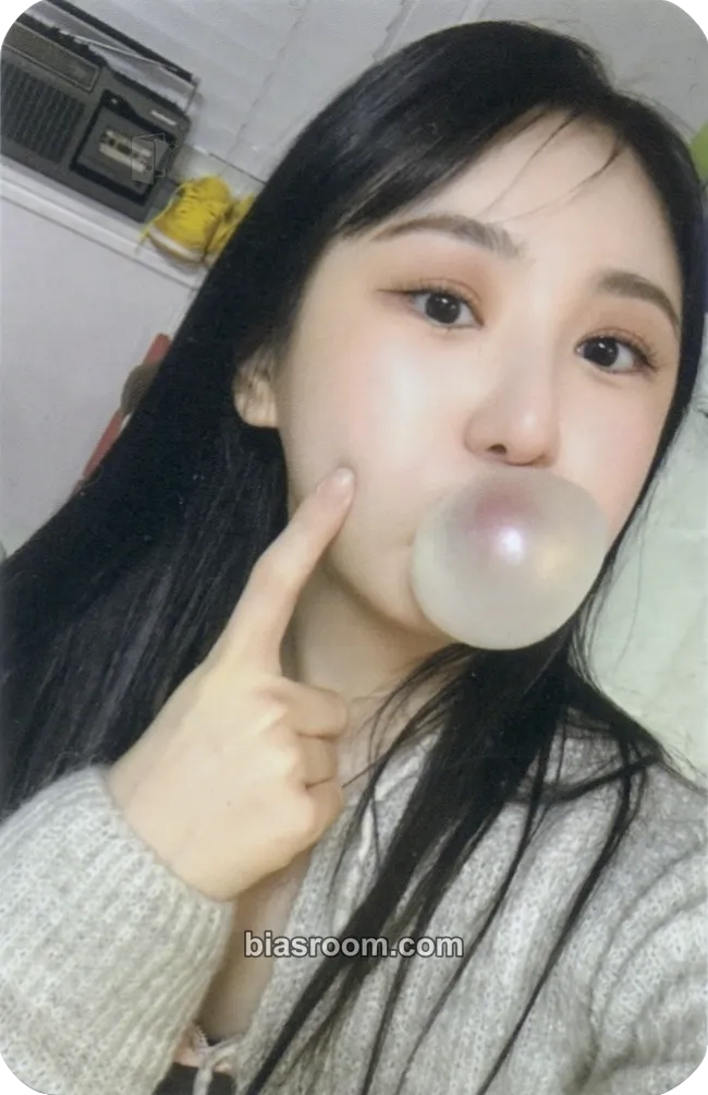 Lee Chaeyeon Chaerish 2nd Membership Welcome Kit Photocard - Lee Chaeyeon K-pop photocard